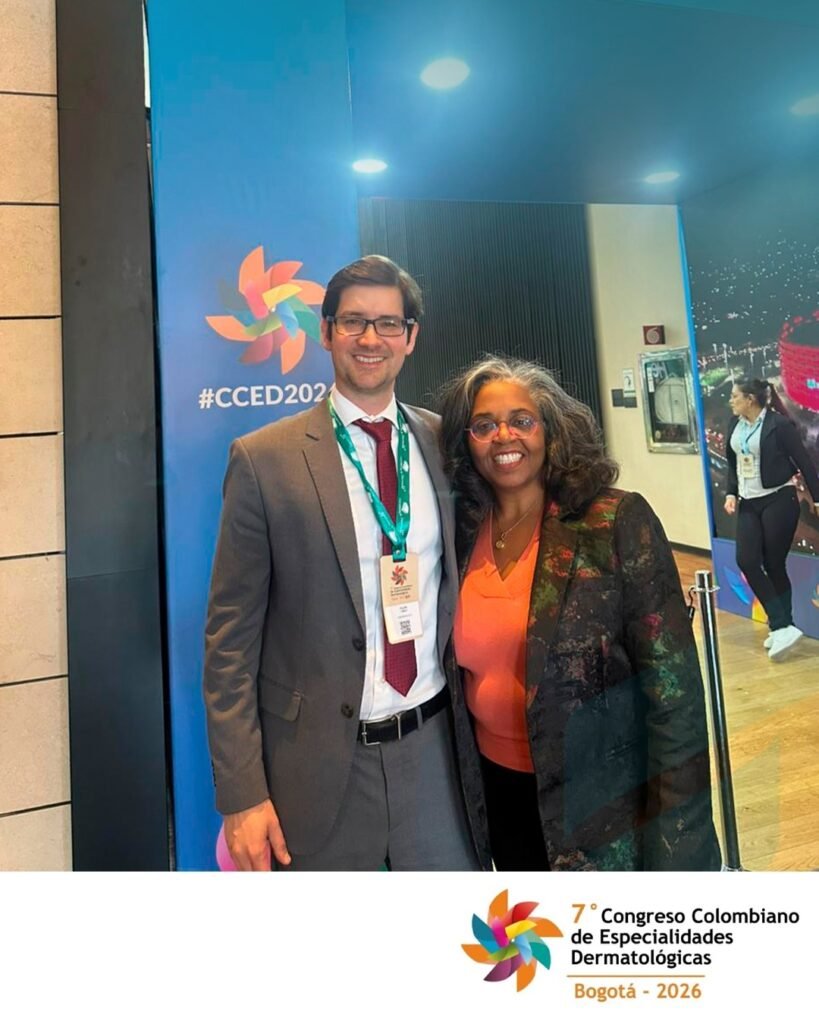 Dr. Felipe Cerci com uma colega no congresso